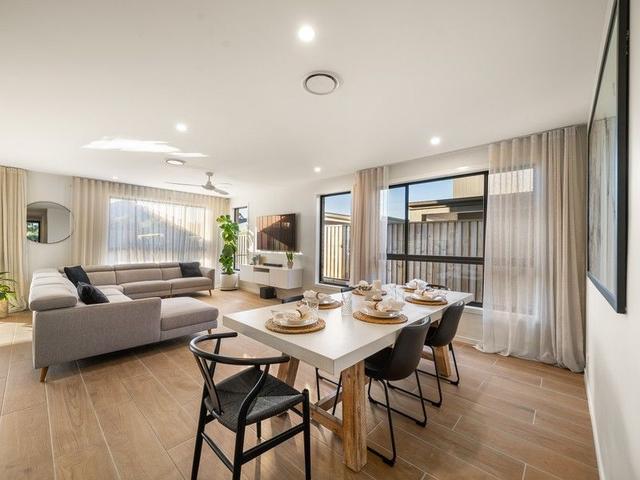 12 Yurri Street, QLD 4503