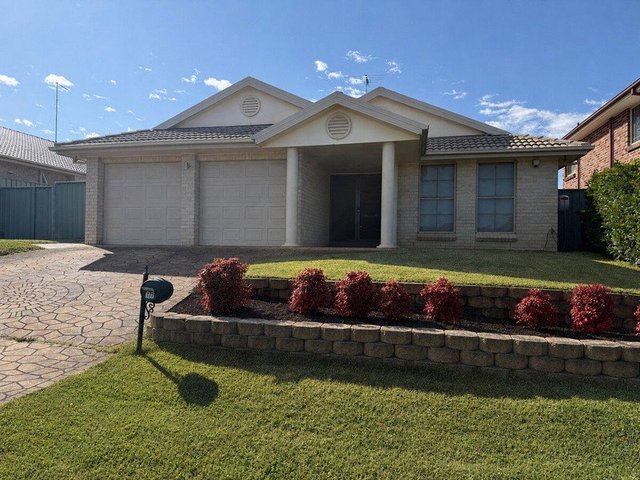 17 Tanglewood Place, NSW 2745