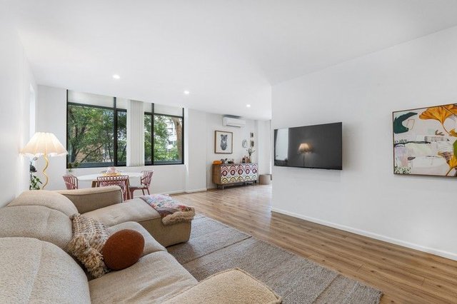 4/11-15 Gray  Street, NSW 2232
