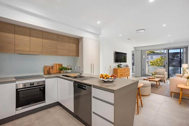 Unit A/530 Vulture Street East, QLD 4169