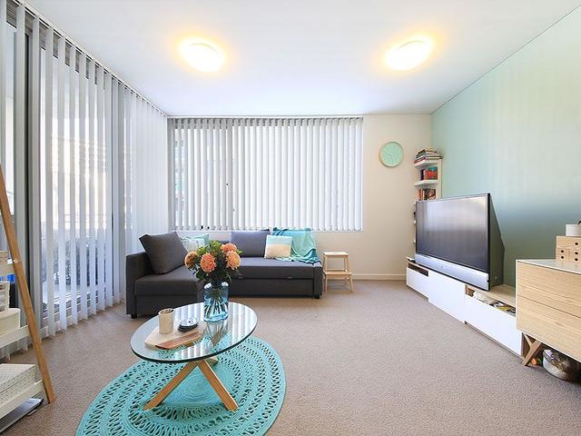 211/1 Brodie Spark Drive, NSW 2205