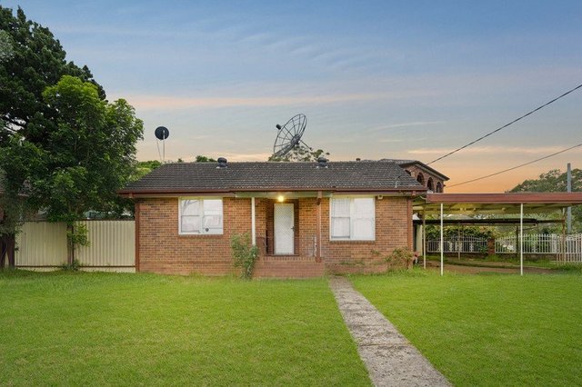 62 Cullens Road, NSW 2196