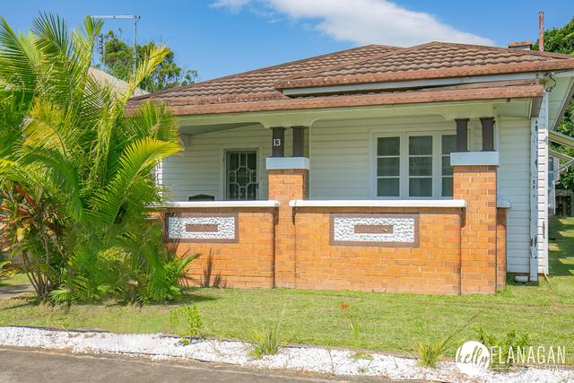 13 Gladstone Street, NSW 2440