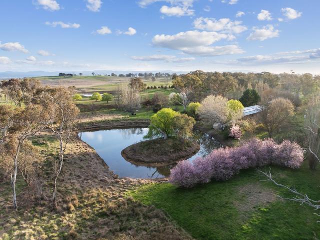 "Potts Hill" 2175 Dog Trap Road, NSW 2582