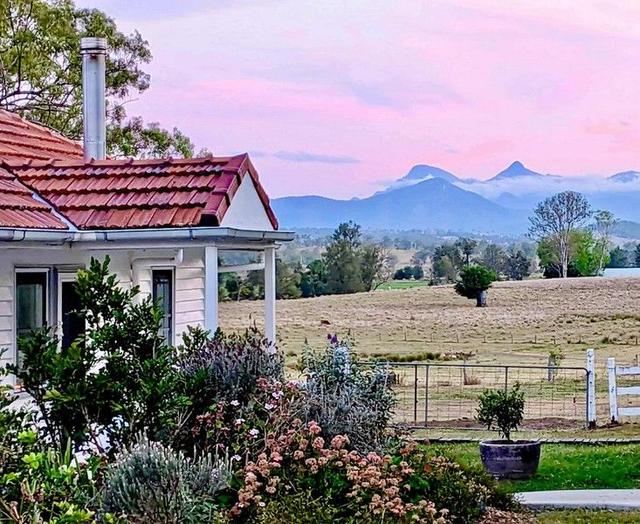 122 J Bell Road, QLD 4310