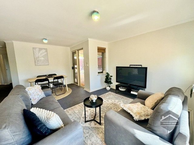 10/2 Limpet Crescent, WA 6722