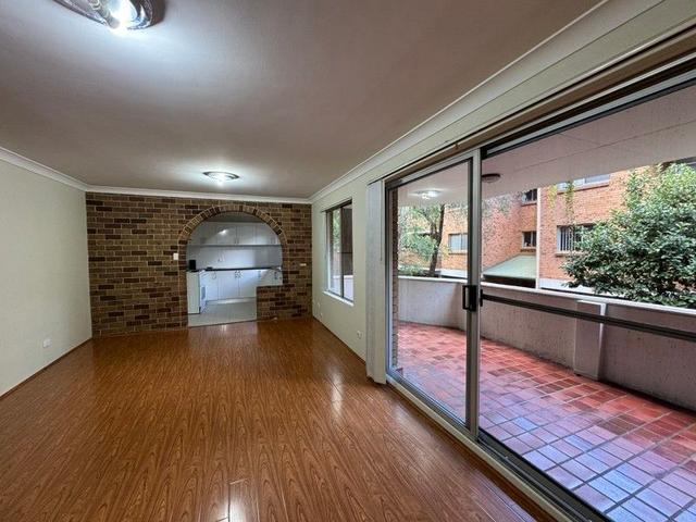 1/18 Thomas Street, NSW 2150