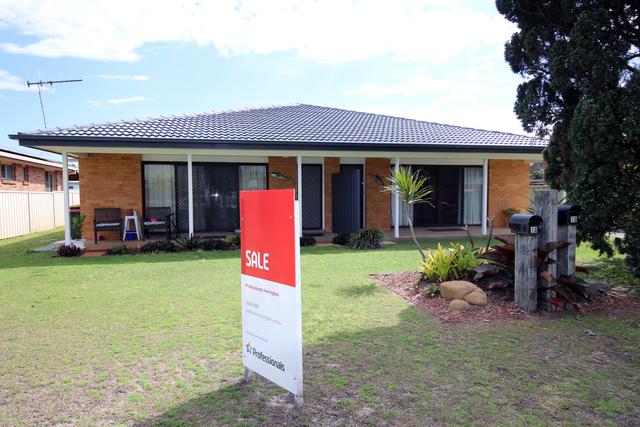 Units 1 & 2/10 Glacken Street, NSW 2427