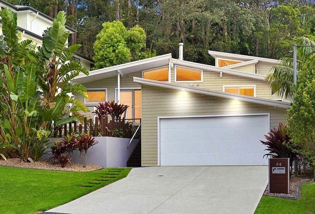 44 Surf Rider Avenue, NSW 2260