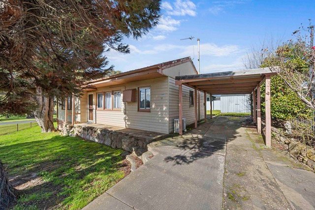 36 McGibbony Street, VIC 3377