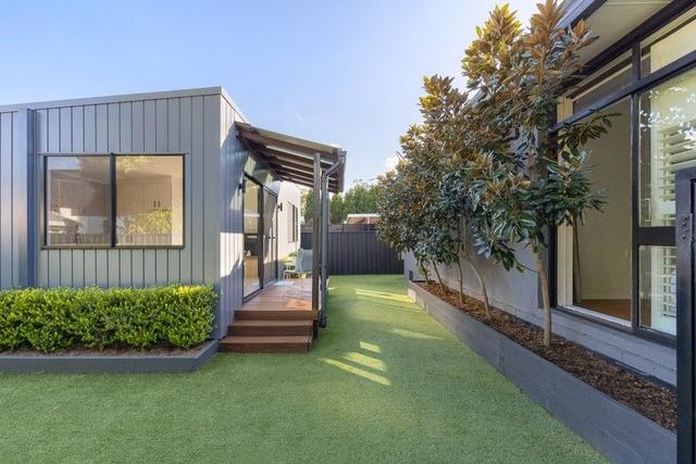 7 Burns Crescent, NSW 2046