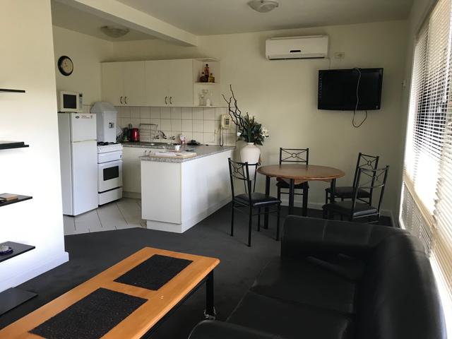 2/90 McKillop Street, VIC 3220