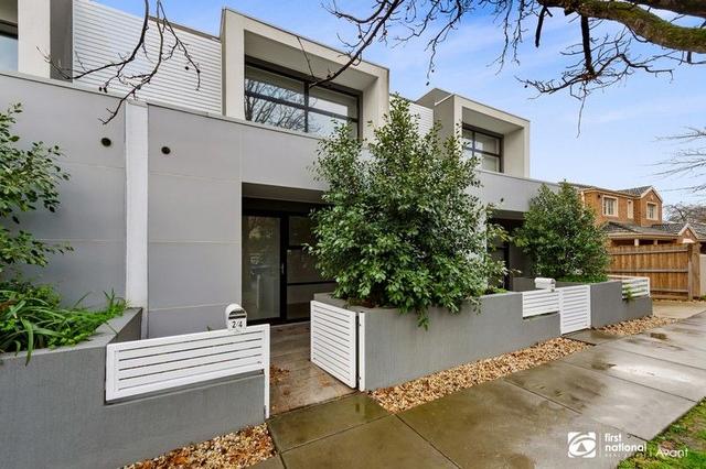 2/4 Luena Road, VIC 3104