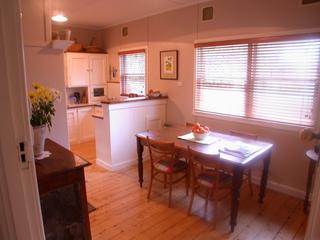 Kitchen/dining (2005-09-26)