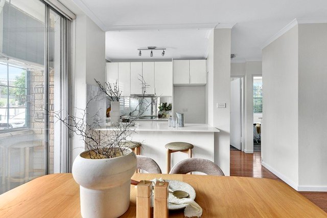 10/2-6 Brown Street, NSW 2042
