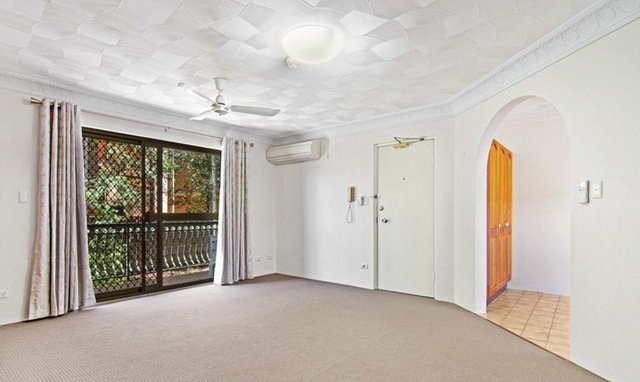 2/24 Devoy Street, QLD 4060