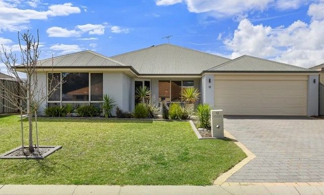 12 Exmouth Street, WA 6171