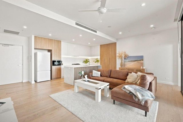 31505/15 Wharf Street, QLD 4007