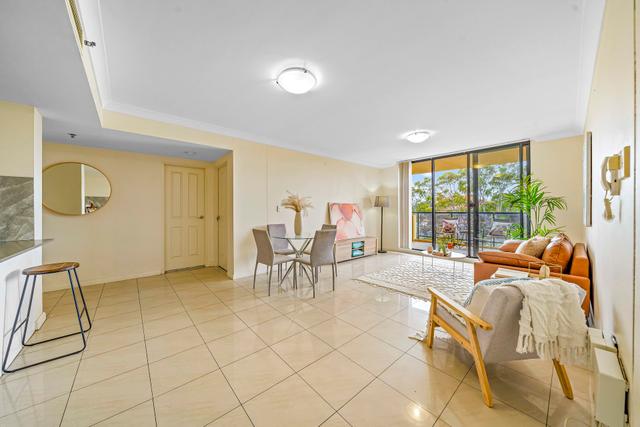 144/1-3 Beresford Road, NSW 2135