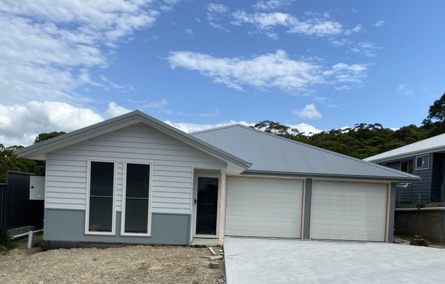 21 Strawberry Terrace, NSW 2285