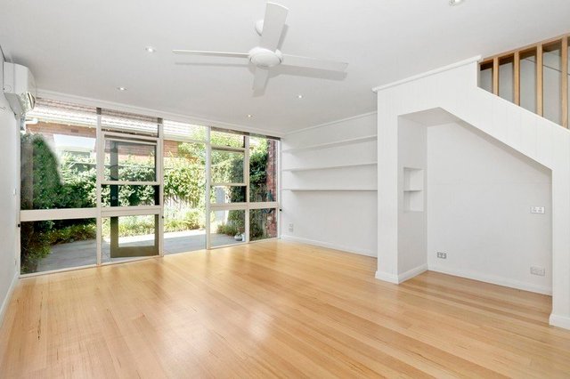 3/32 Winter Street, VIC 3144