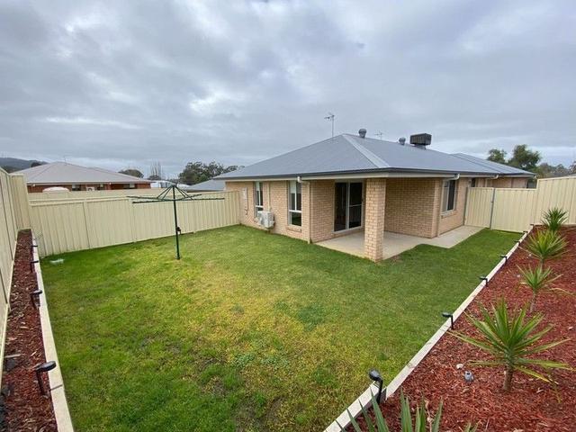 65B Carstens Street, NSW 2641