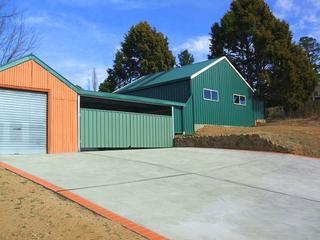 Garage & Carport