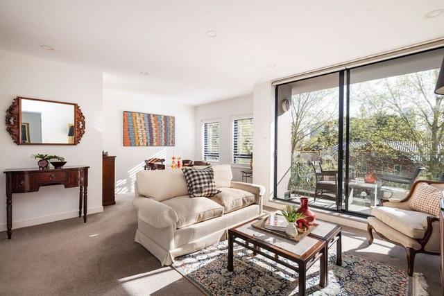 211/1A Tusculum Street, NSW 2011
