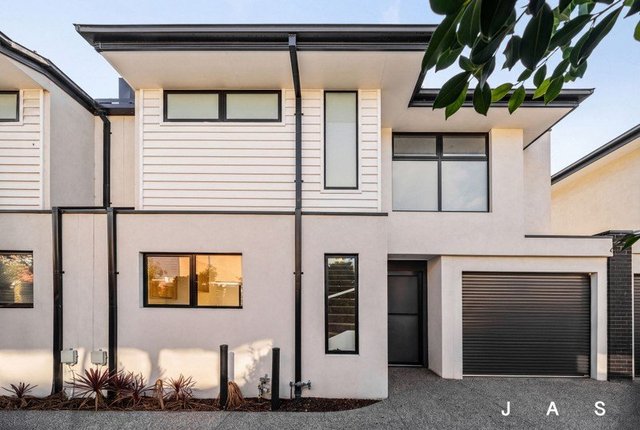 2/72 Bishop Street, VIC 3013