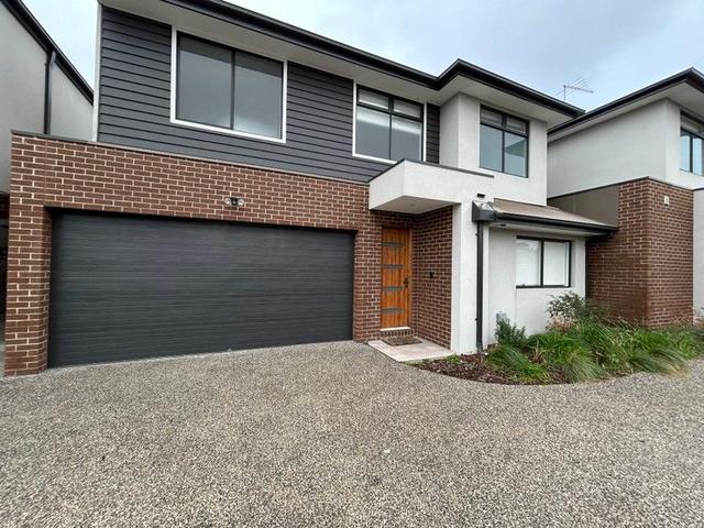 2/5 Eumarella  Street, VIC 3043