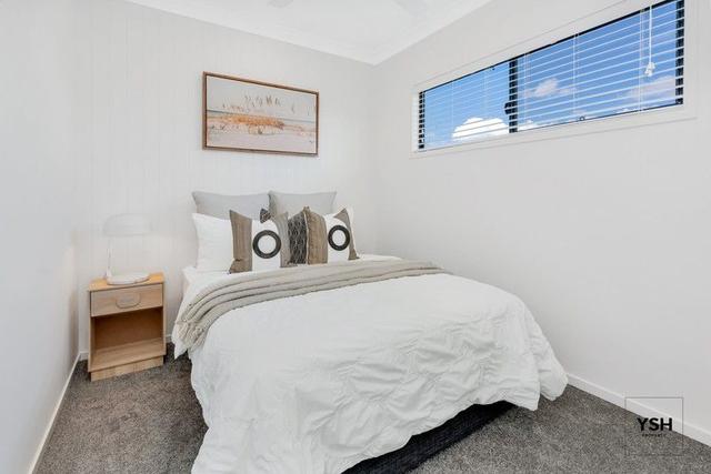 4/26A Chardean Street, QLD 4110