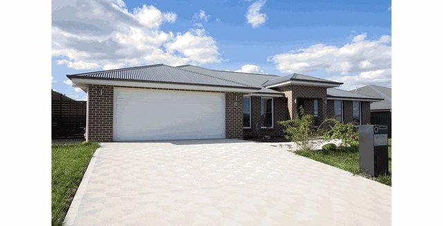 17 Fraser Drive, NSW 2795