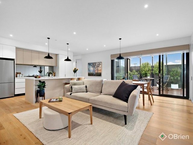 7/8 Valetta  Street, VIC 3197
