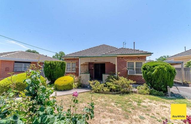 11 Nish Street, VIC 3550
