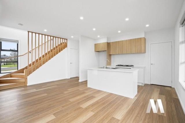 1/11 Lawford Street, VIC 3029