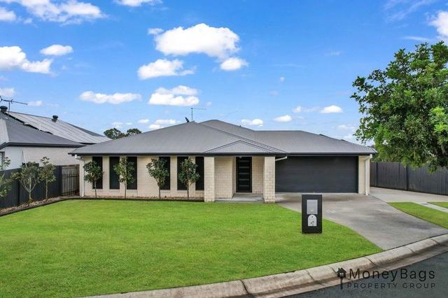 8 Ferry Place, QLD 4207