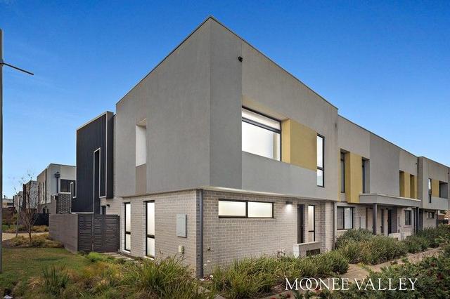 8 Patria Walk, VIC 3034