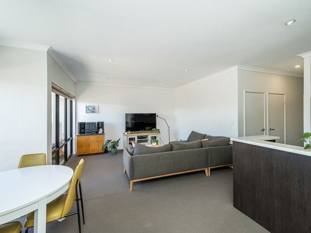 30/134 Sixth Avenue, WA 6052