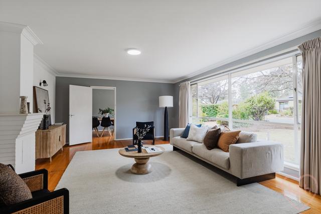 80 Irvine Street, ACT 2602
