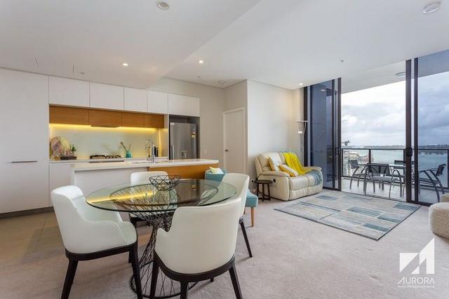 02/37D Harbour Road, QLD 4007