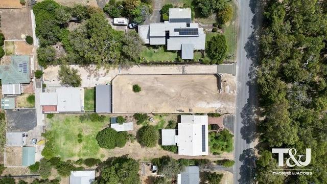 7 Barnes Avenue, WA 6233