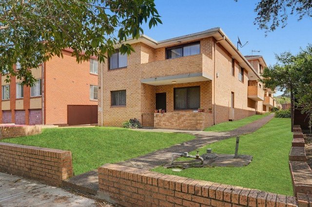 2/56 Station Road, NSW 2144