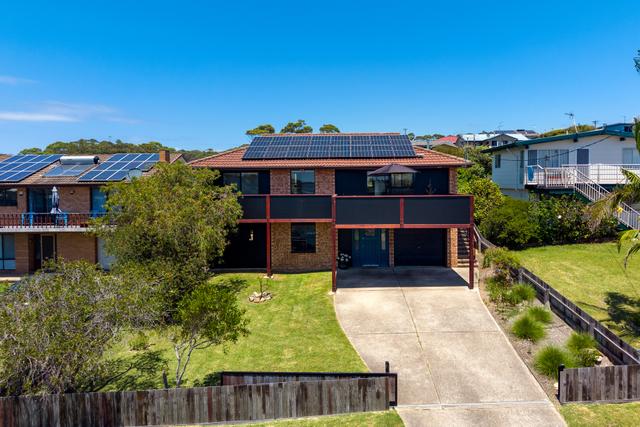 14 Golf Road, NSW 2546