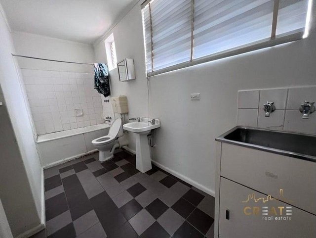 4/15 Clarendon Parade, VIC 3012