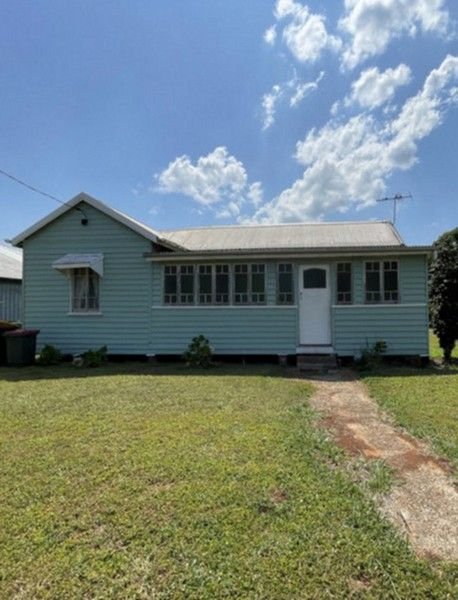 14 Wattle Street, QLD 4886