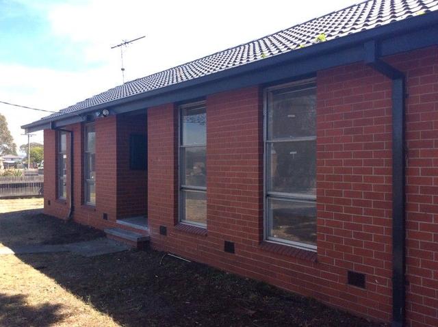 8 Howitt  Avenue, VIC 3214