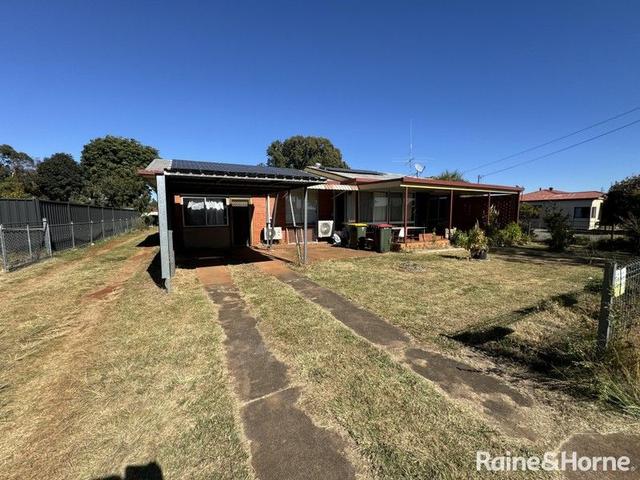 1 Booth Street, QLD 4610