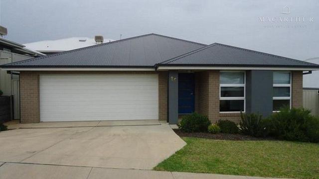 26 Brownlow Drive, NSW 2650