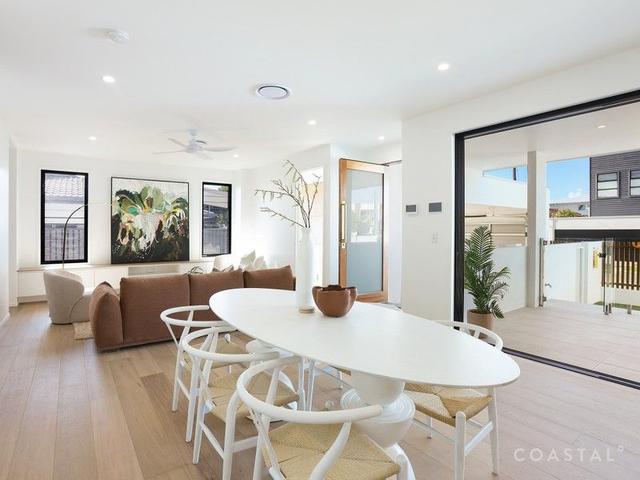 2 Helena Street, QLD 4216