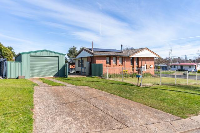 7 Nioka Place, NSW 2800